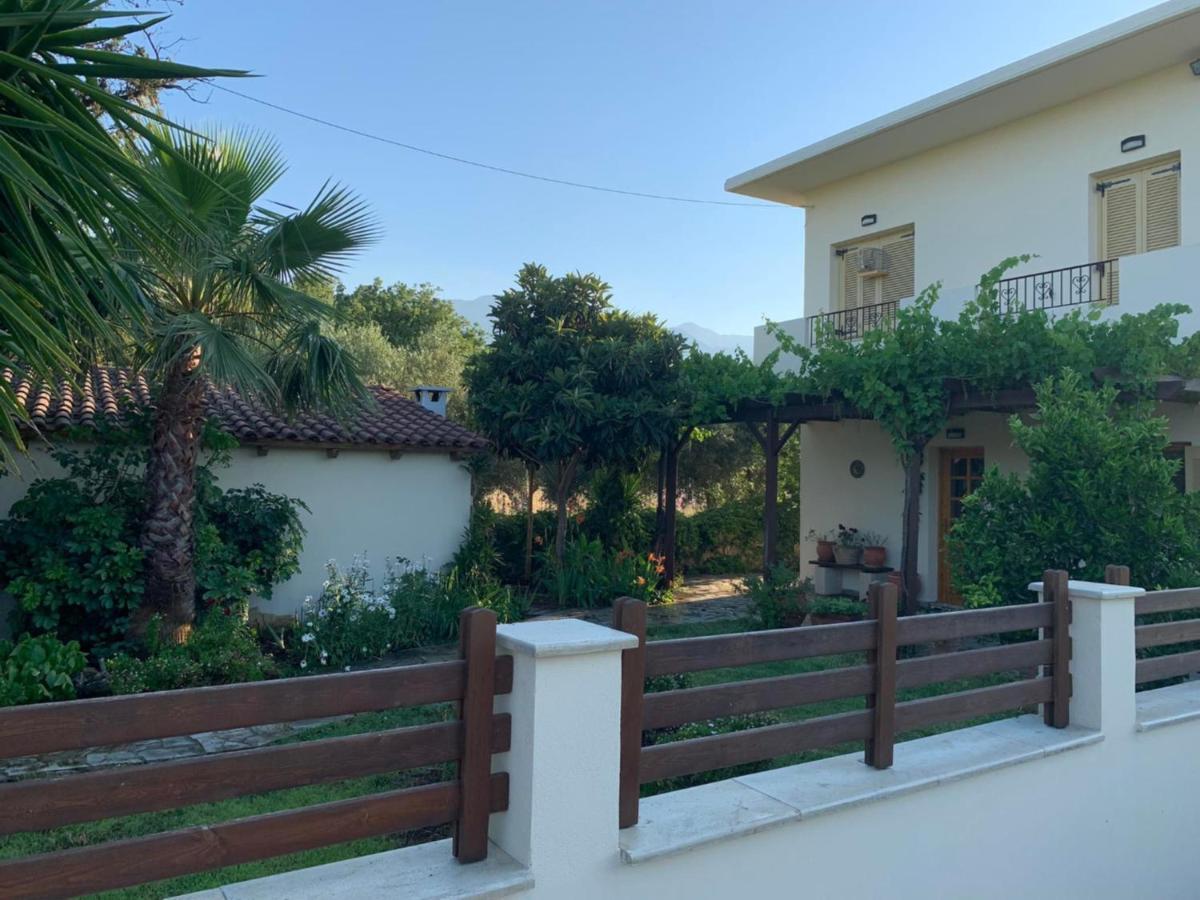 Villa Fatima Vryses Exteriér fotografie