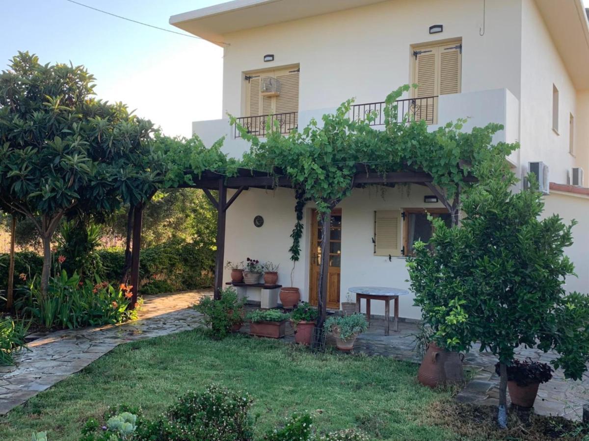 Villa Fatima Vryses Exteriér fotografie